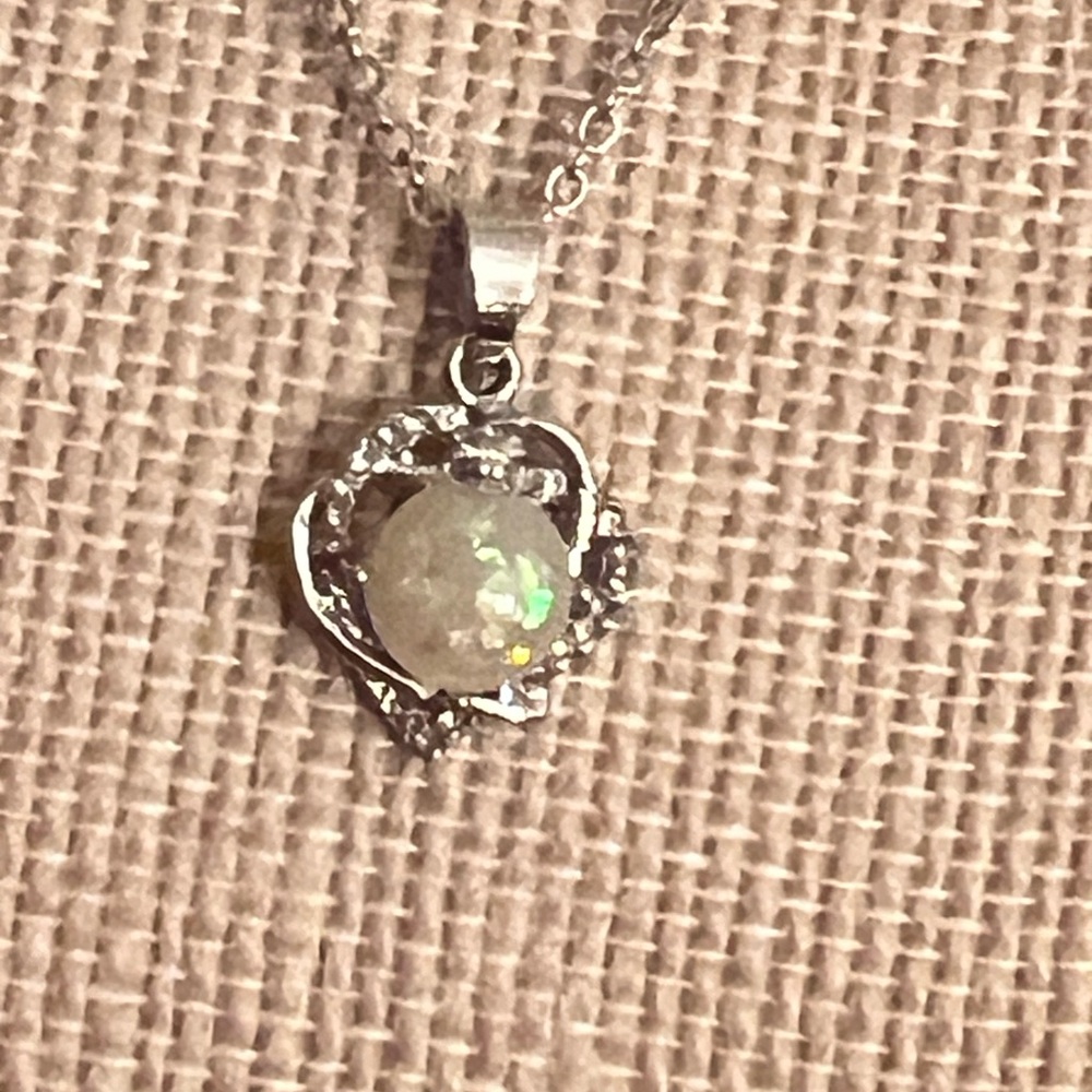 New faux opal and clear cz necklace silver tone chain 18”+2” - Picture 5 of 7